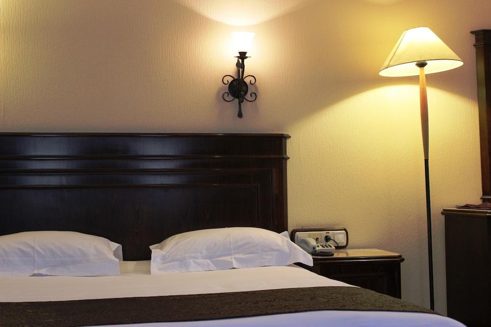 Montania Town Hotel Мудания Екстериор снимка