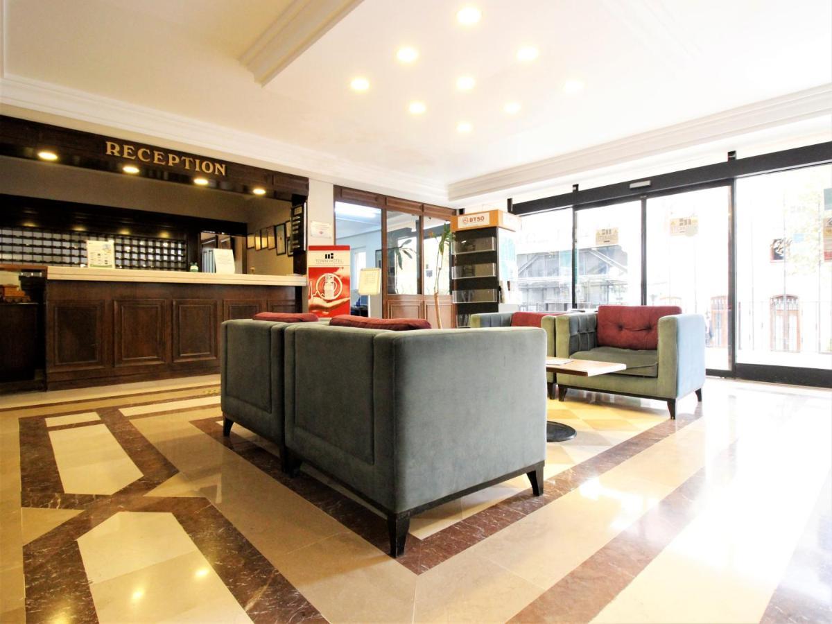 Montania Town Hotel Мудания Екстериор снимка