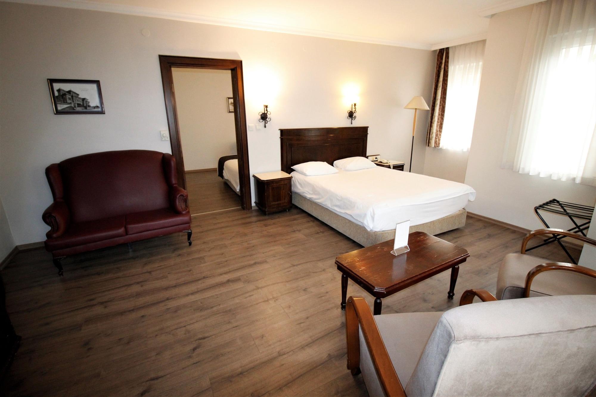 Montania Town Hotel Мудания Екстериор снимка