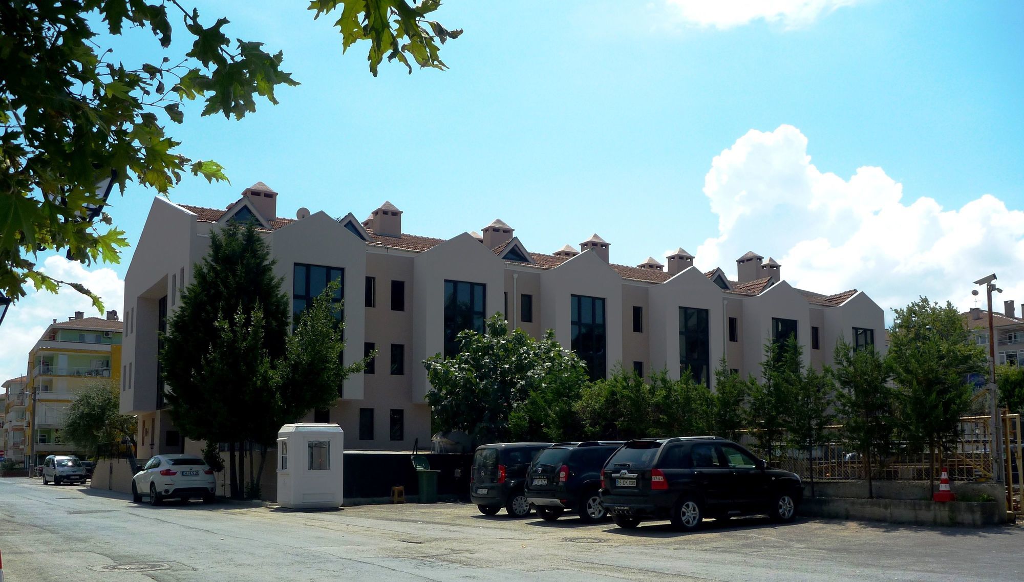 Montania Town Hotel Мудания Екстериор снимка
