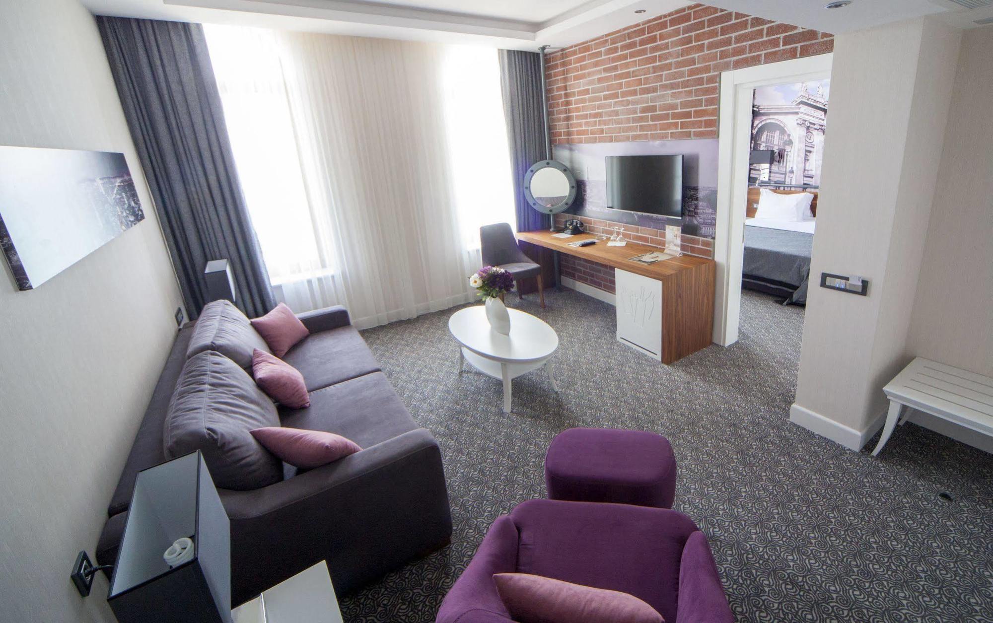 Montania Town Hotel Мудания Екстериор снимка